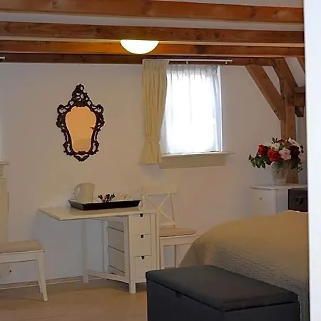 Bed & Breakfast Of Art