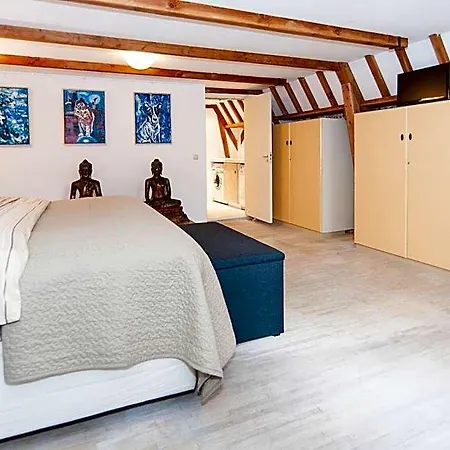 Bed & Breakfast Of Art
