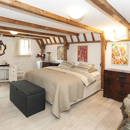 Bed & Breakfast Bed & Breakfast Of Art 4*